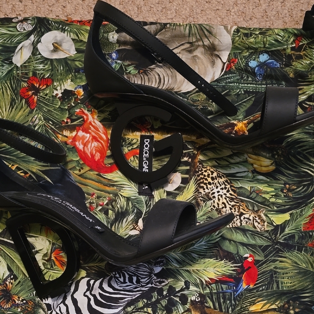 Dolce & Gabbana Black D&G Heeled Sandals